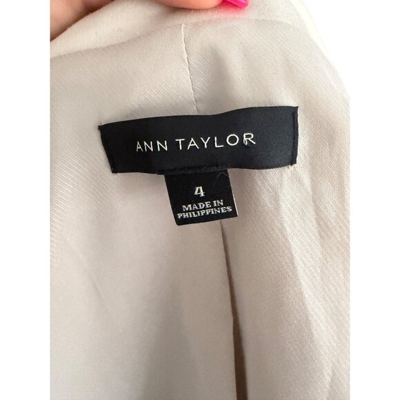 ANN TAYLOR Beige Long Sleeve Jacket Blazer Size 4 - Picture 6 of 6